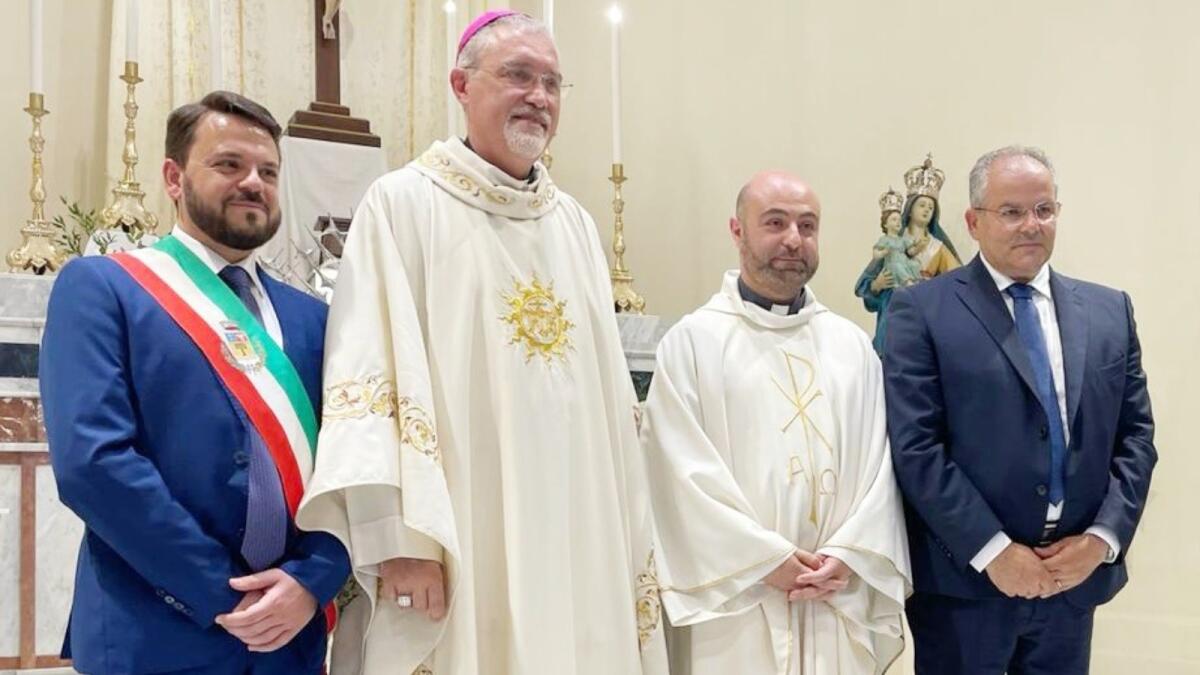 Dasà (VV), la raggiera del Cristo Risorto realizzata da Michele Affidato - 