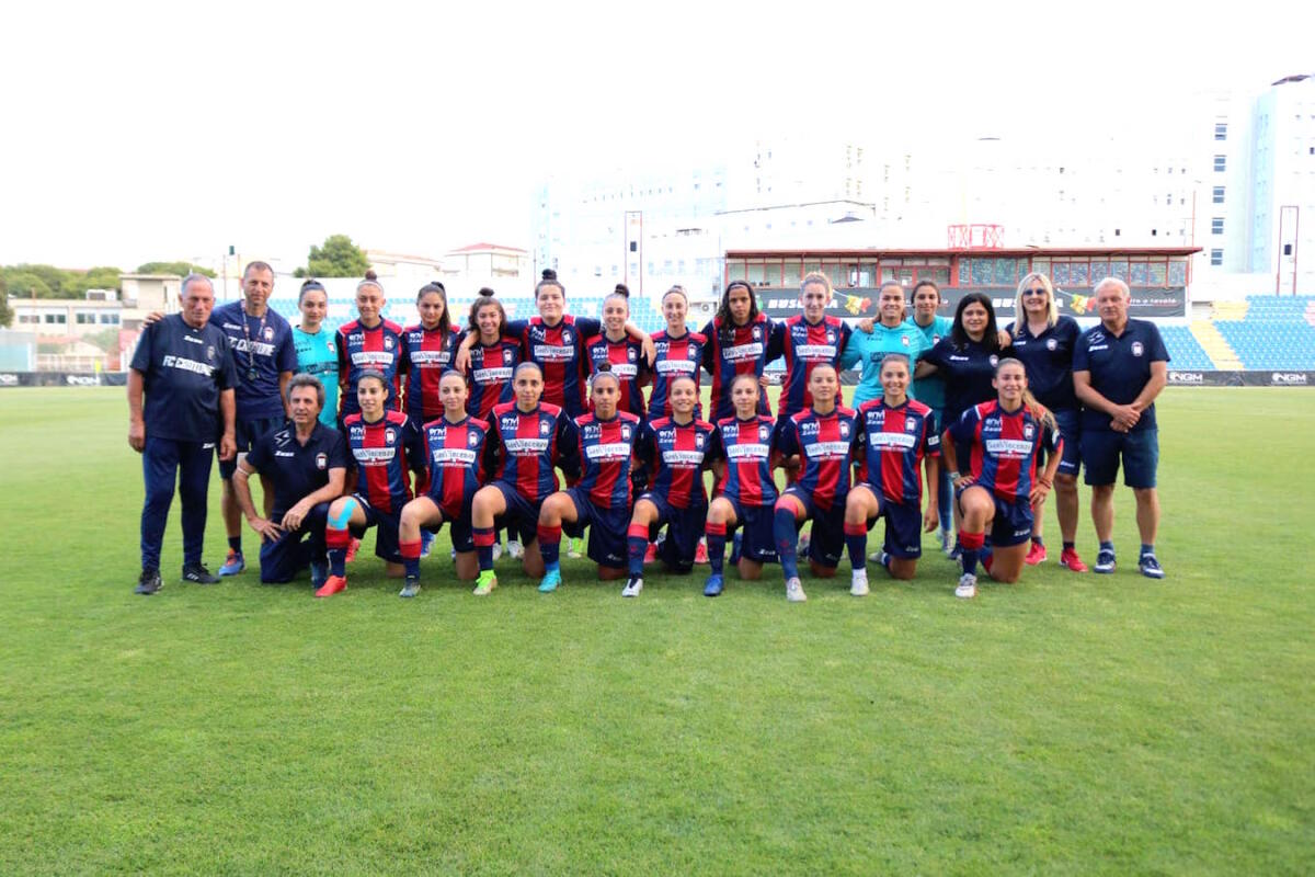 Una giornata di sport e convivialità allo stadio Ezio Scida con il Crotone Femminile -