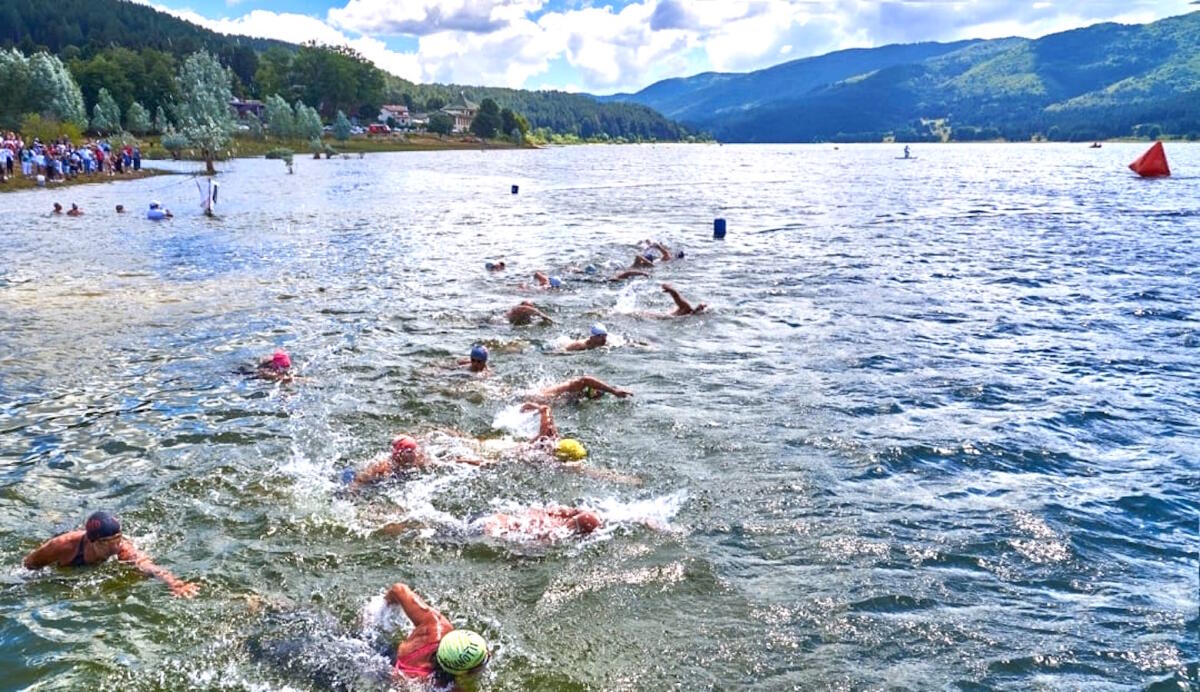 Torna la Lorica Lake, la tre giorni di gara di fondo nel cuore della Sila - 