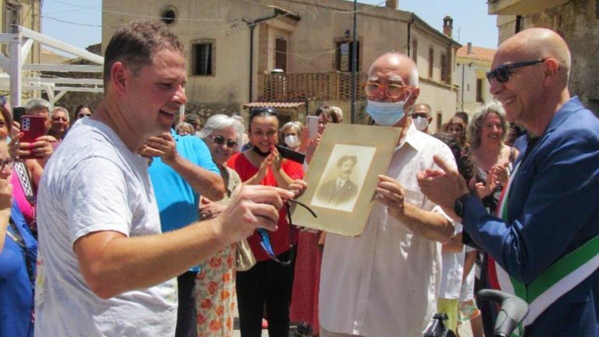 Dal Portogallo in Calabria 4 mila chilometri in bici per ritrovare le sue origini - 