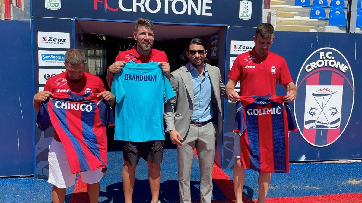 Crotone, i nuovi si presentano: «Arriviamo in una piazza importante con grande entusiasmo» - 