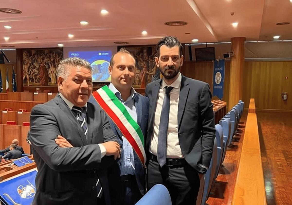 Isola di Capo Rizzuto  presente alla ricorrenza dei 50 anni dei Bronzi di Riace - 