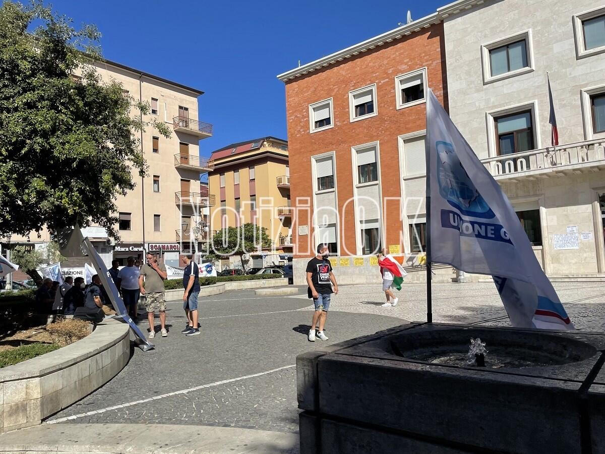 Crotone - Rimandato ancora il mercato del primo giovedì, gli ambulanti protestano - 