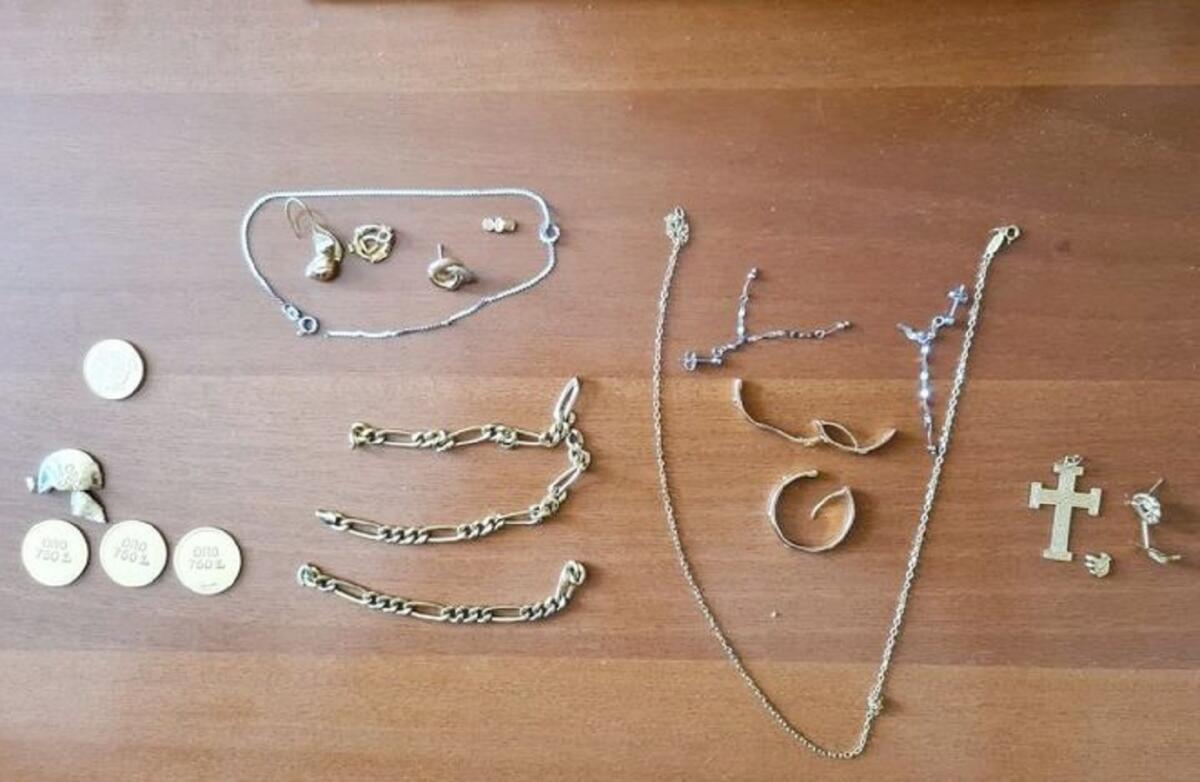 Crotone, denunciati titolari di un "Compro-oro": diverse sanzioni -