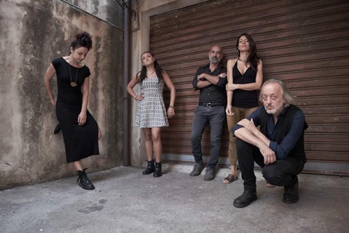 Crotone, Cesare Basile e i Caminanti in concerto al Museo di Pitagora -