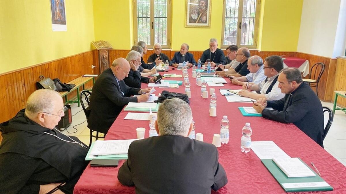 I vescovi calabresi a Lorica: emergenza incendi e possibilità del Pnrr al centro della riflessione - 
