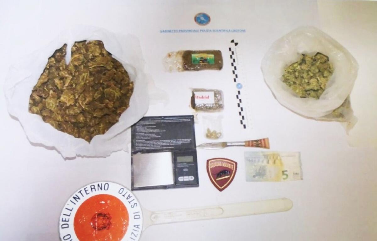 Crotone, trentaduenne già noto alle forze dell'ordine arrestato per droga - 
