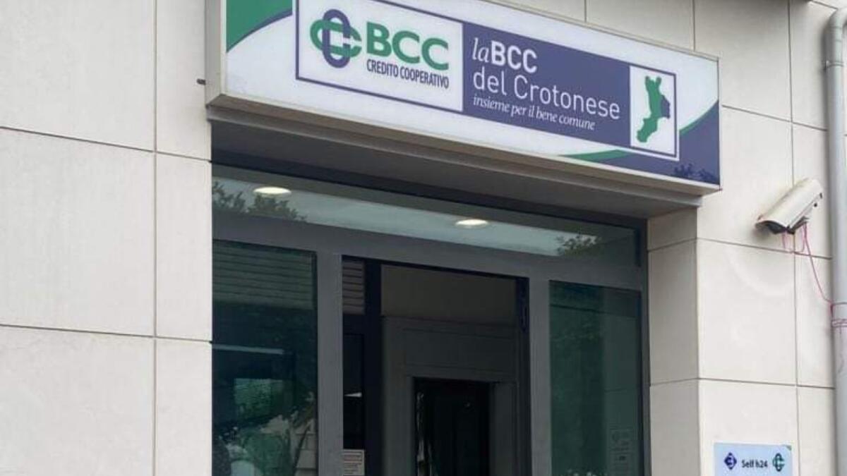 Chiude la filiale BBC a Melissa, il primo cittadino Falbo: "Stiamo lavorando per capire la verità" - 
