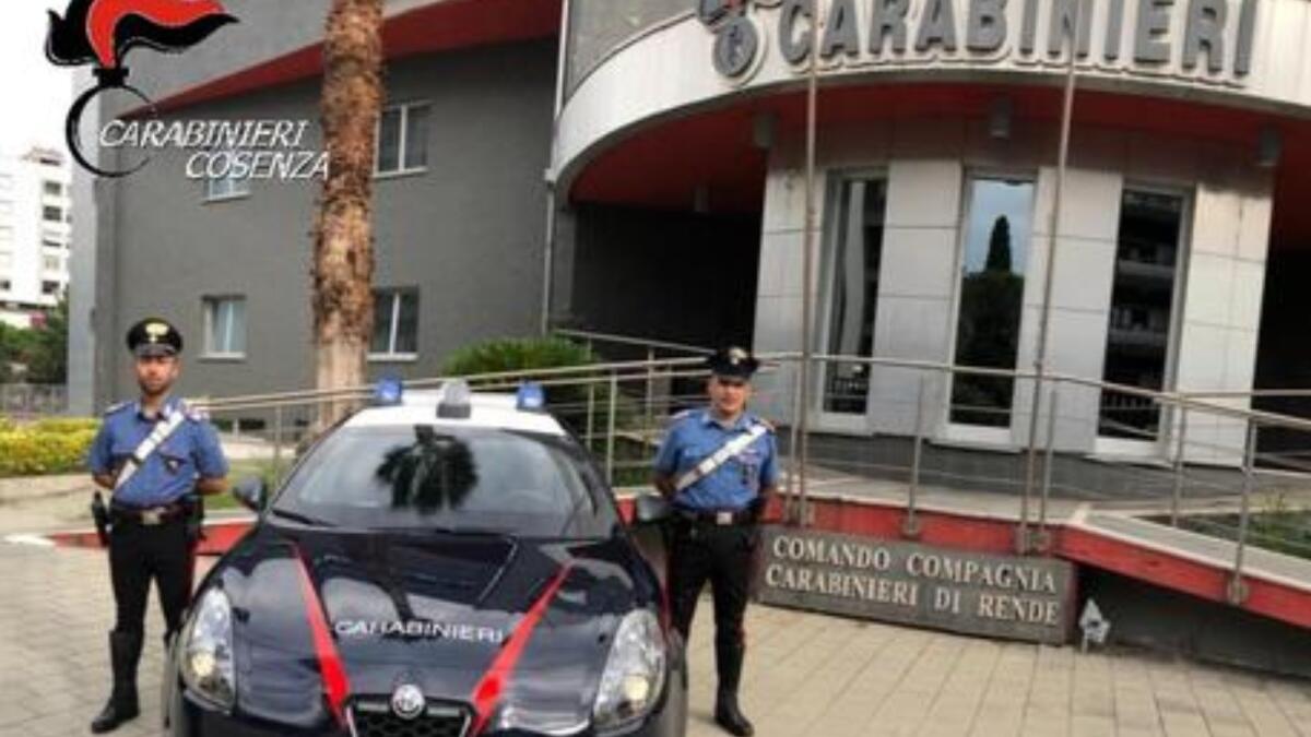 A Rende (CS) un ordigno contro una concessionaria di automobili - 