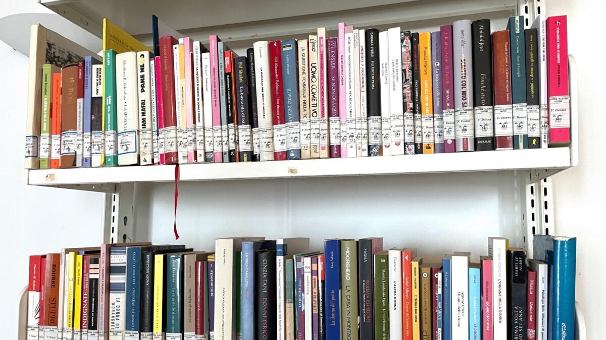 Crotone, la Biblioteca Lucifero beneficiaria del contributo per l'acquisto dei libri - 