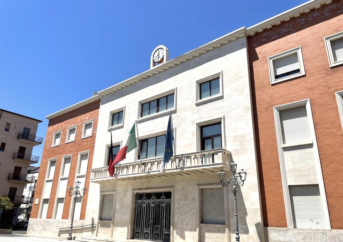 Crotone, Comune al lavoro sul "salva energia" con l'avvio della Comunità Energetica Rinnovabile - 