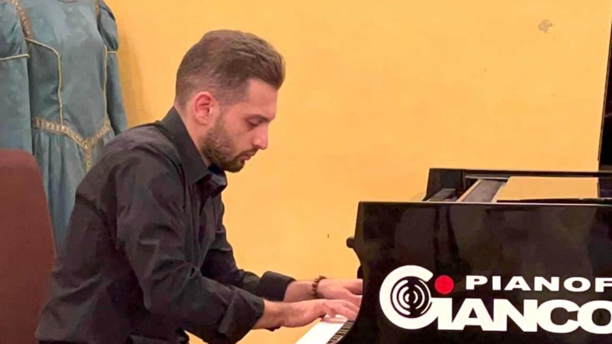 Successo a Santa Severina per il pianista Antonio Canio Caruso: sabato il concerto di Alberto Pavani - 