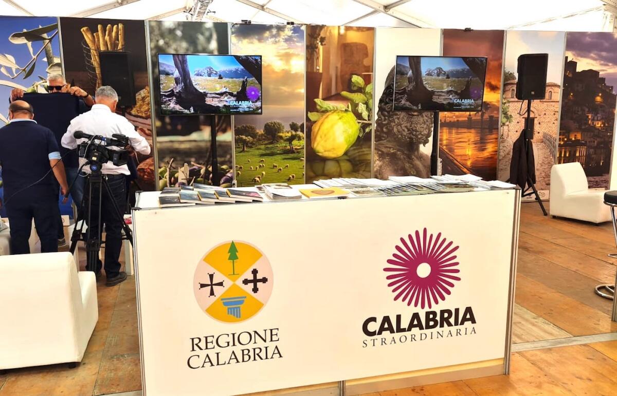 La Regione Calabria con 36 aziende a Terra Madre Salone del gusto - 