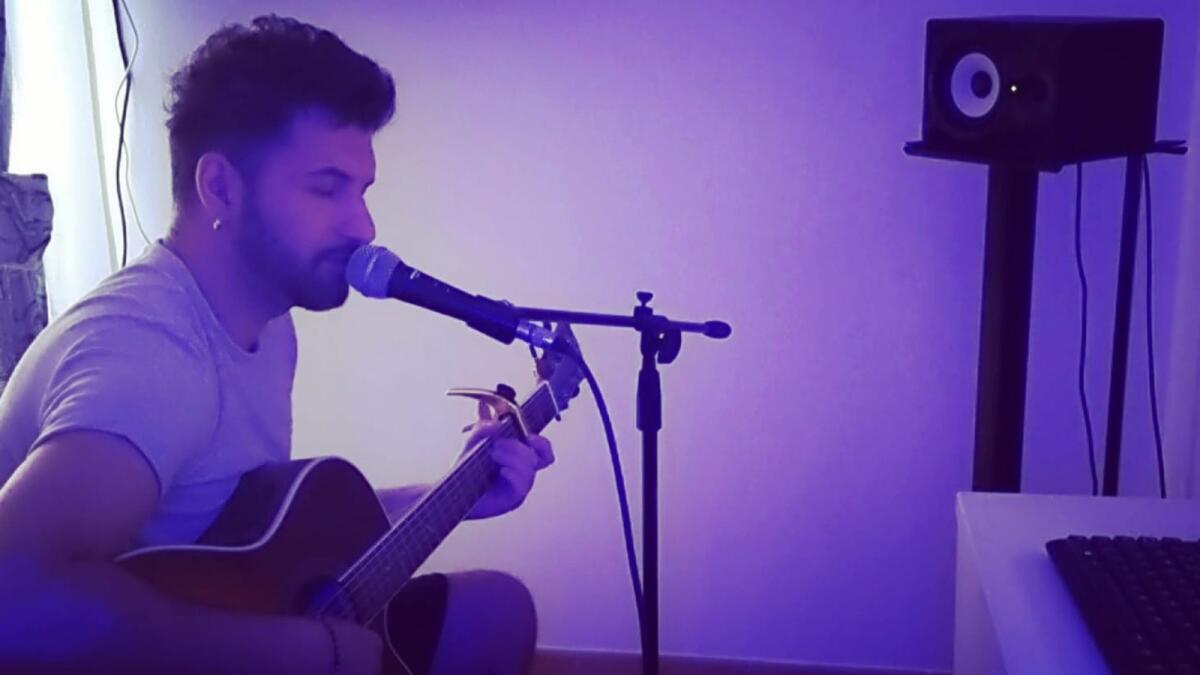 Sirio presenta il suo nuovo singolo "Lo Shampoo", rivisitazione personale di Giorgio Gaber - 