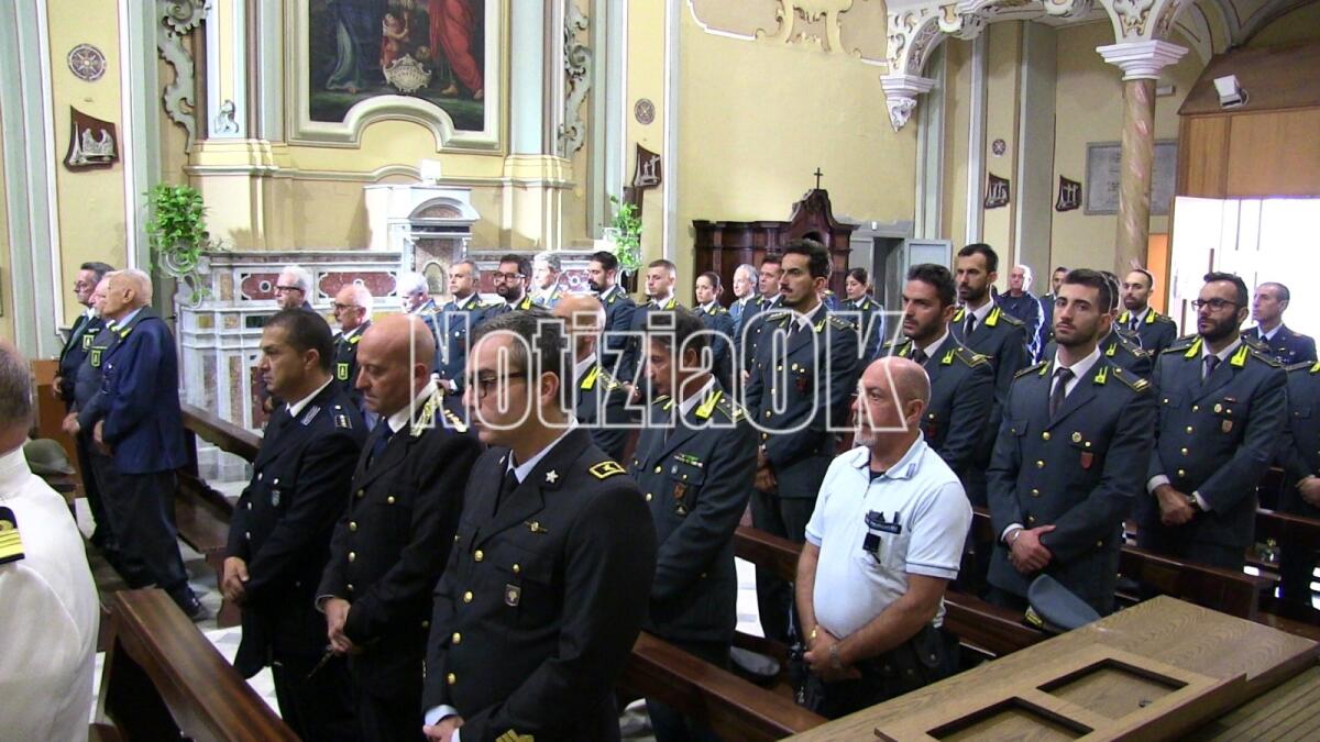 (Foto) Guardia di Finanza in festa a Crotone per il patrono San Matteo - 