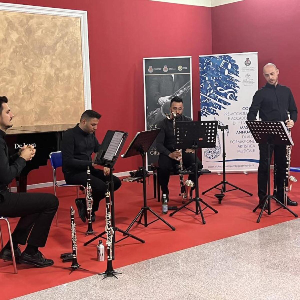 Roccabernarda, al Polivalente il concerto di Nigun Clarinet Quartet - 