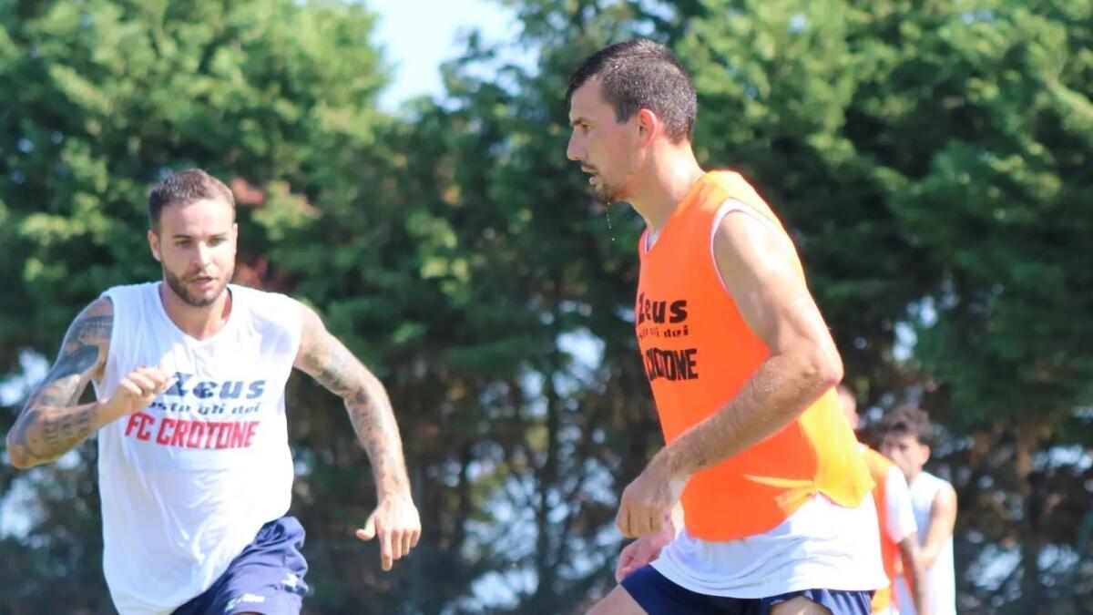 Crotone Calcio, inizia la stagione targata Franco Lerda: questa sera l'appuntamento sul lungomare - 