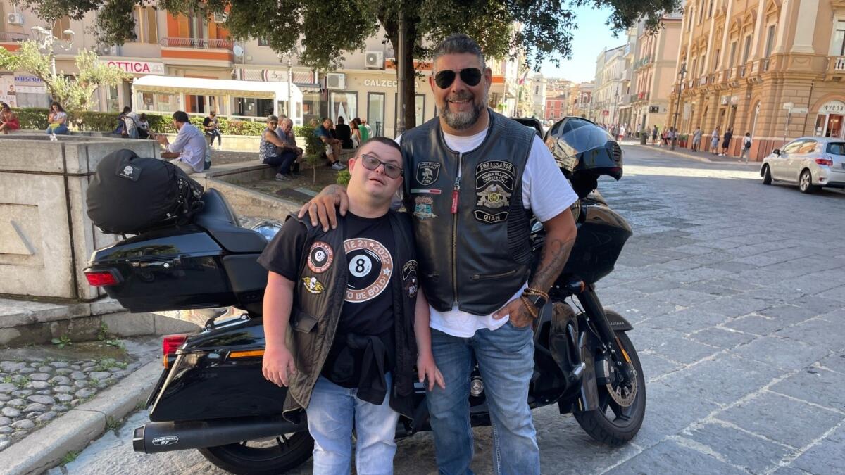 Dal Nord a Sud in Harley Davidson con il vento in faccia aggiungendo qualcosa alla vita: a Crotone la Route 21 - 