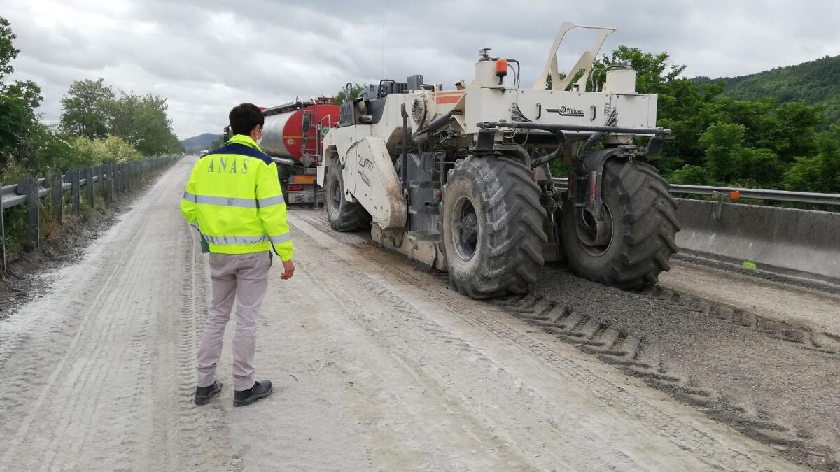 SS 107, lavori di nuova pavimentazione della Silana crotonese: 2,8 milioni di euro - 