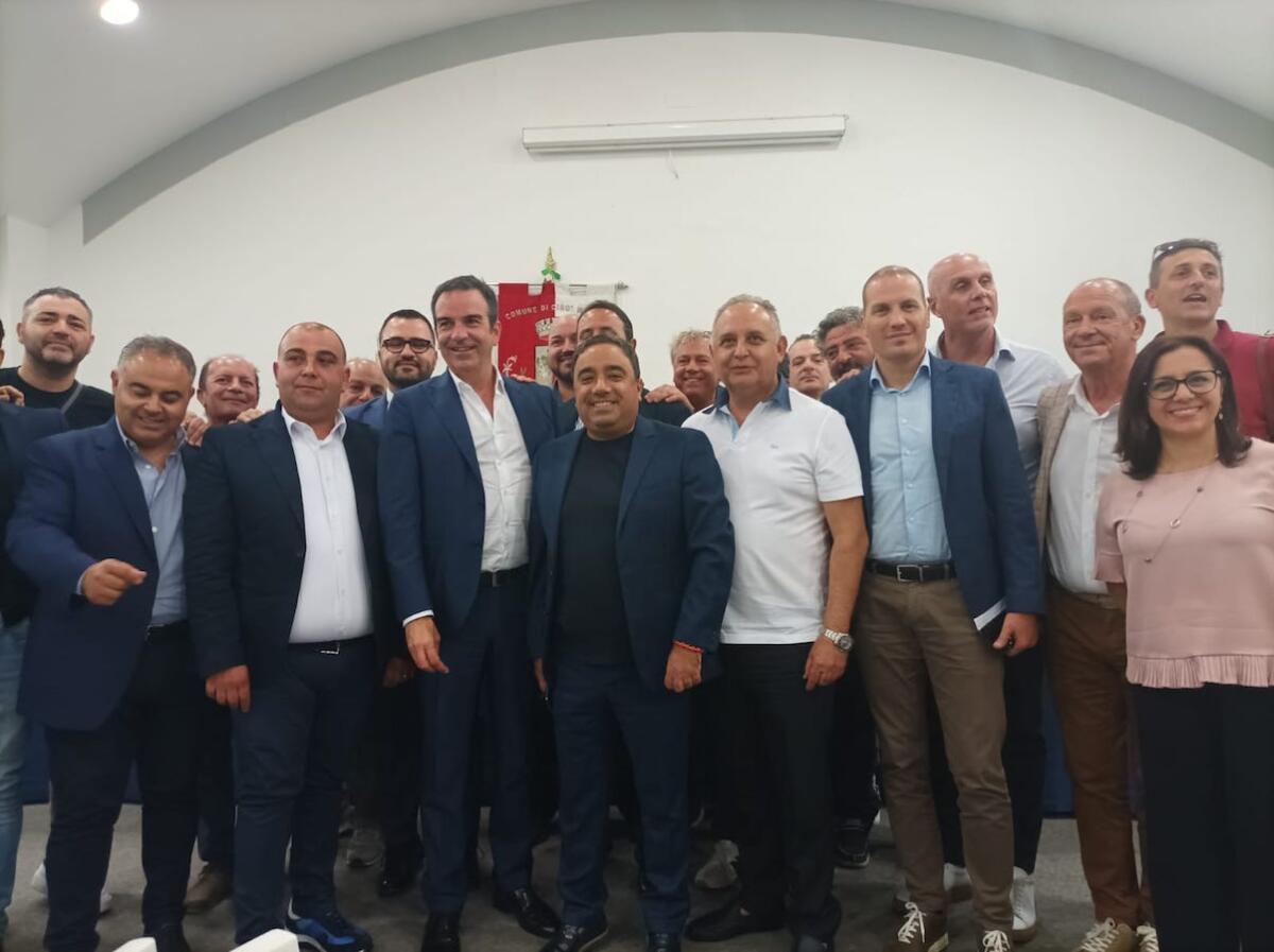 Il presidente della Regione Occhiuto incontra i Sindaci del crotonese - 