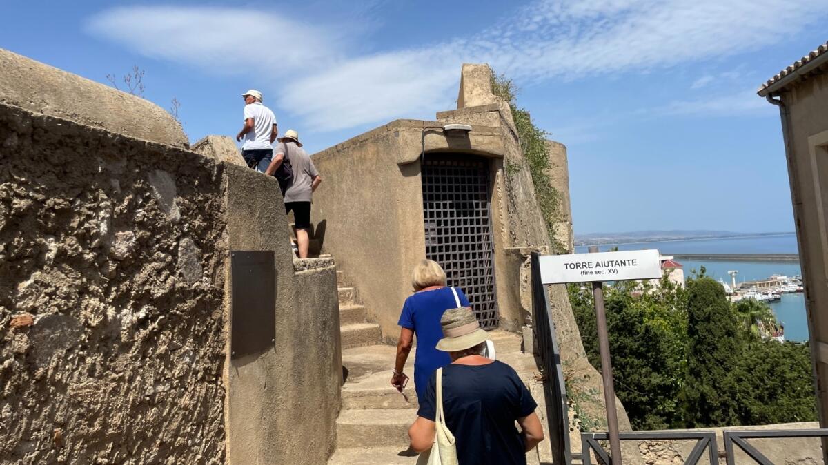 Crotone, da domani visite guidate al Castello - 