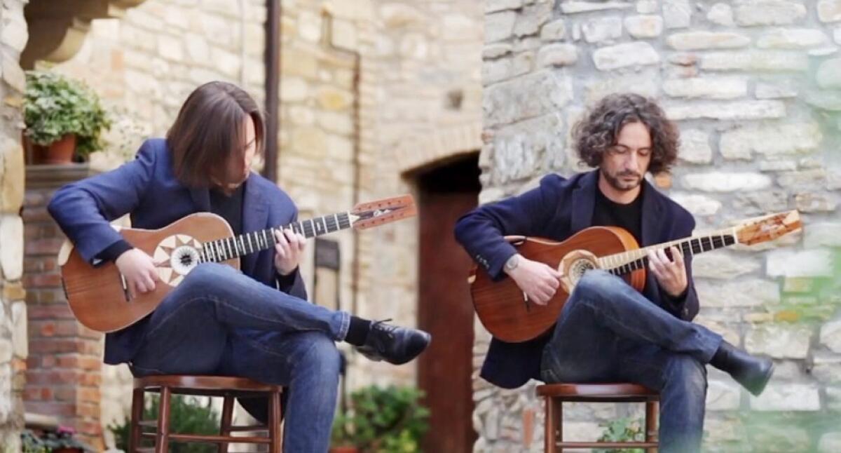 Nuova vetrina internazionale per Calabria Sona: il duo Loccisano e De Carolis in Francia - 