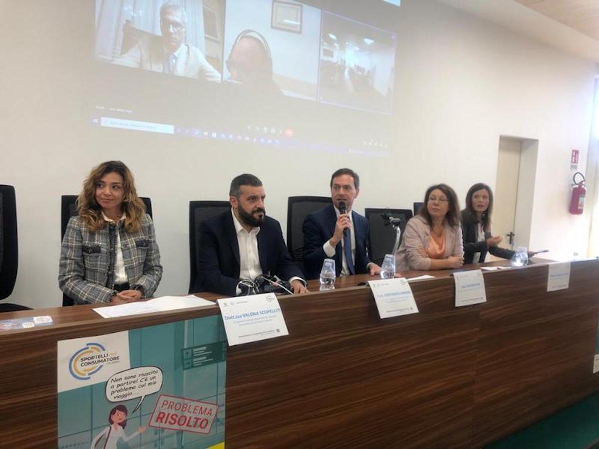 Calabria, presentati gli "Sportelli del consumatore" - 