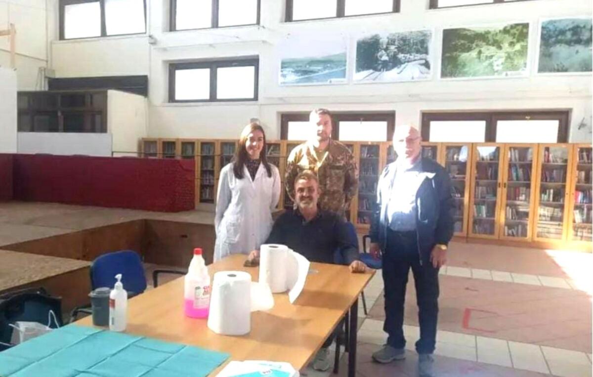 Petilia Policastro, svolto il "Vaccino Day" alla Biblioteca Comunale - 