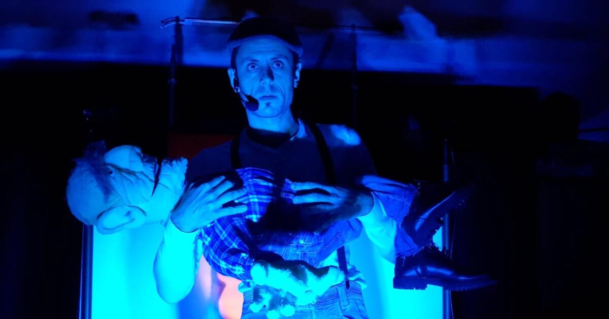 Al Castello Svevo di Cosenza la magia del teatro di figura con la direzione artistica di Angelo Gallo - 
