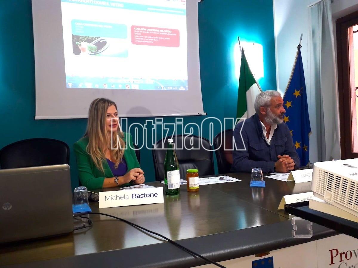 Crotone, nuova campagna di Net e Coreve per differenziare correttamente il vetro - 