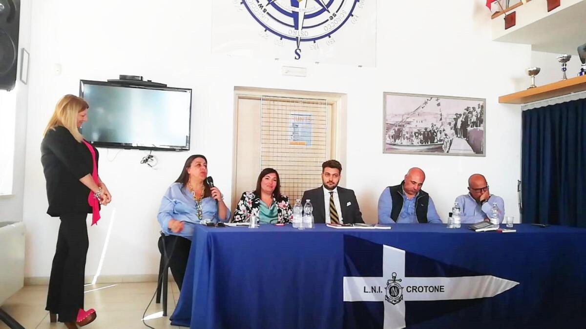 Crotone, enti ed associazioni propongono iniziative comuni contro la violenza e le discriminazioni -