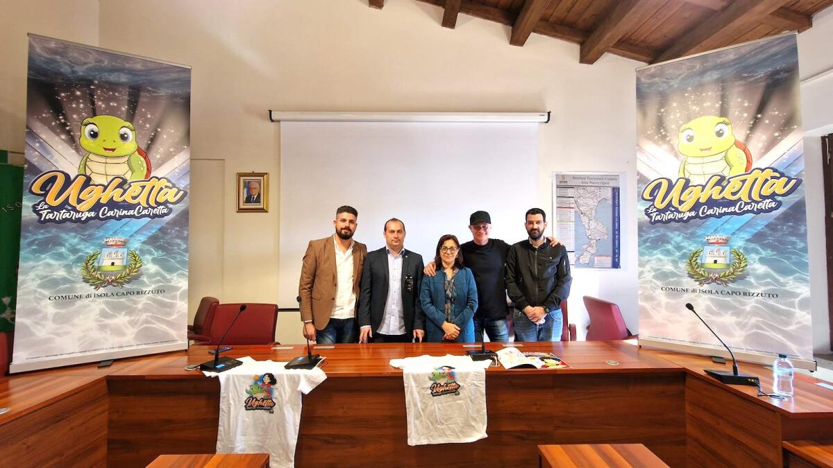 Ad Isola di Capo Rizzuto arriva Ughetta, la nuova mascotte cittadina - 