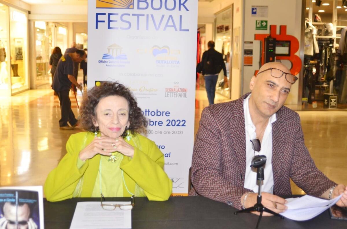 Il poeta crotonese Domenico Frontera alla Fiera del Libro "Dima Book Festival" di Roma - 