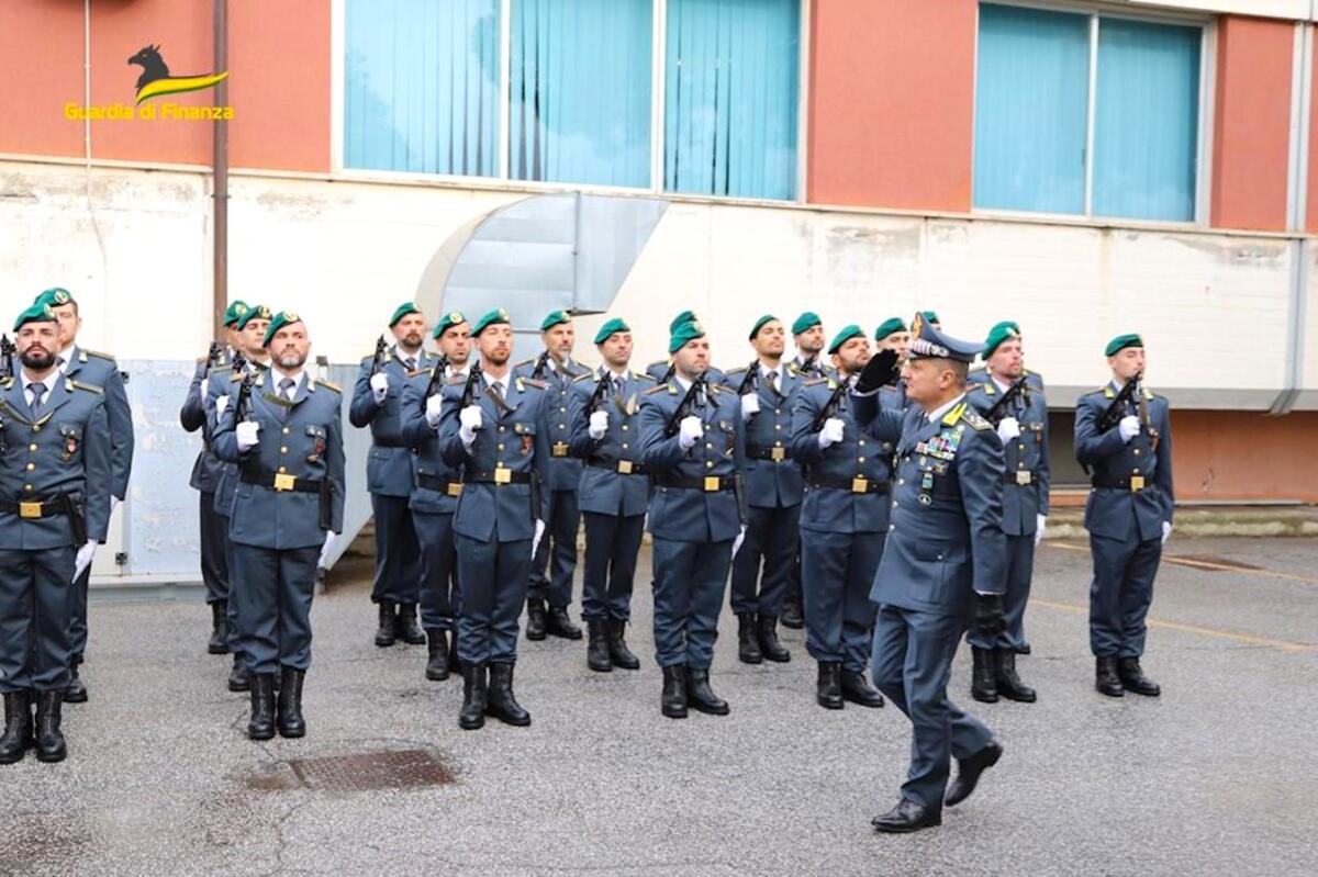 Guardia di Finanza, visita del Comandante Generale al Comando Regionale Calabria -