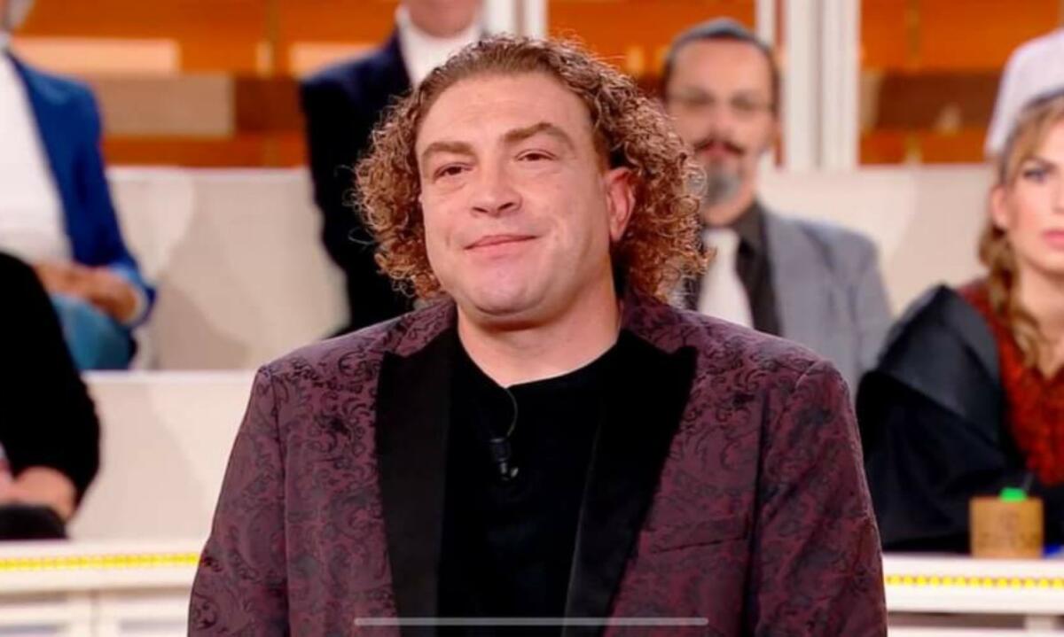 Alessandro Barberio, un crotonese su Rete 4 per la trasmissione "Forum" -