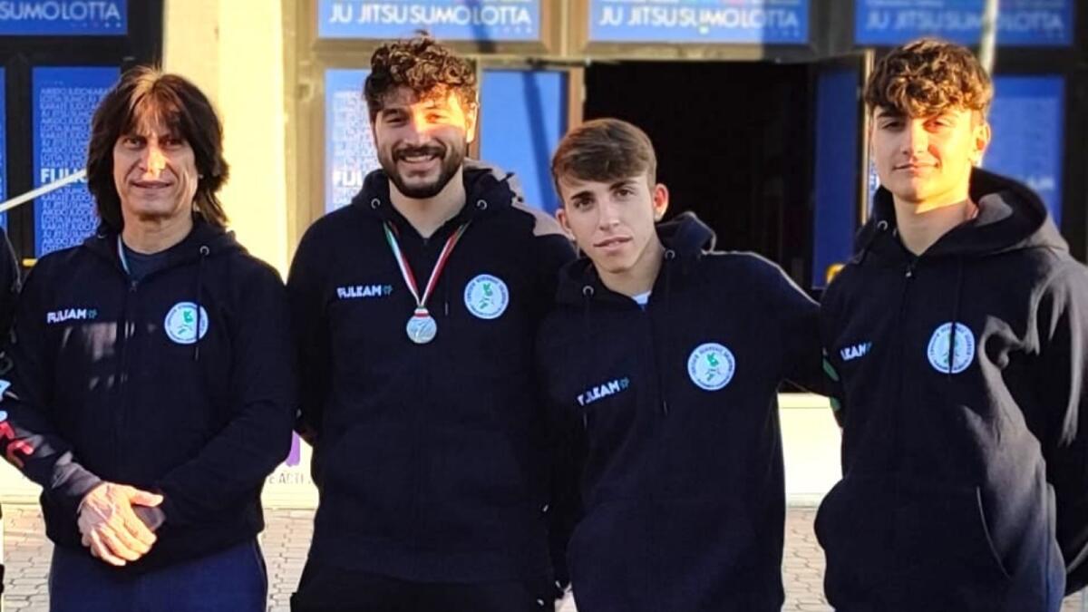 Karate - Giuseppe Franco, Mattia Rocco e  Roberto Ruggiero si impongono ai campionati italiani - 