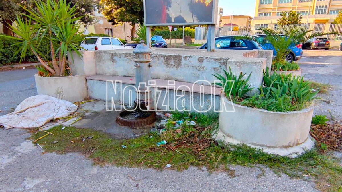 Stazione di Crotone: questo è il "benvenuto" in città - 
