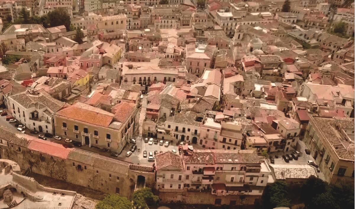 Crotone, il centro storico non è una "città intoccabile" - 
