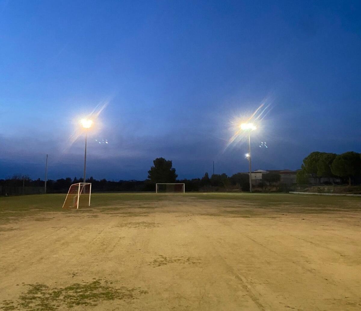 Isola di Capo Rizzuto, si riaccendono le luci al Campo Sportivo di Le Castella - 