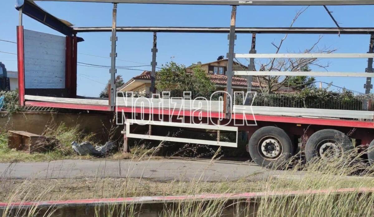 (Video) Isola di Capo Rizzuto, alcuni danni registrati lungo la S.P. 46 - 