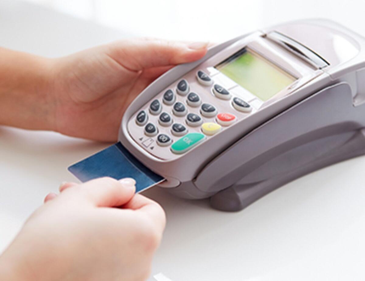 Carte elettroniche, oltre 2,8 mln di italiani truffati - 