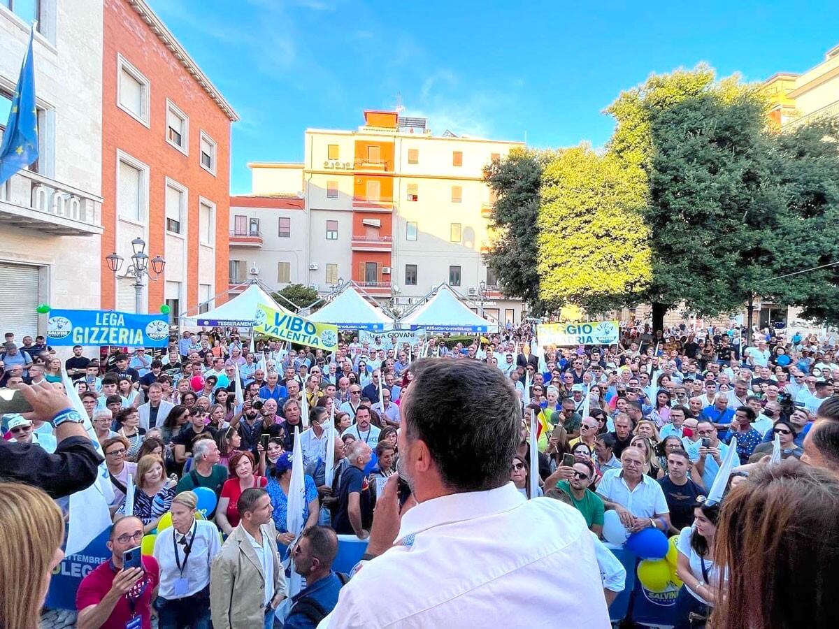 Calabria - Grande partecipazione ai congressi cittadini della Lega - 