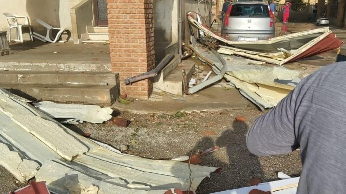 Crotone, il maltempo colpisce Capo Colonna - 