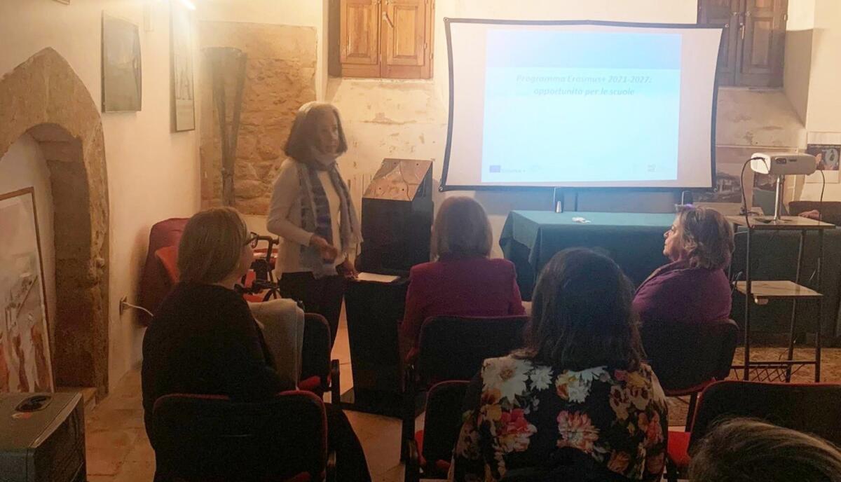 Società Dante Alighieri di Crotone: una comunità locale con uno sguardo aperto sull’Europa - 
