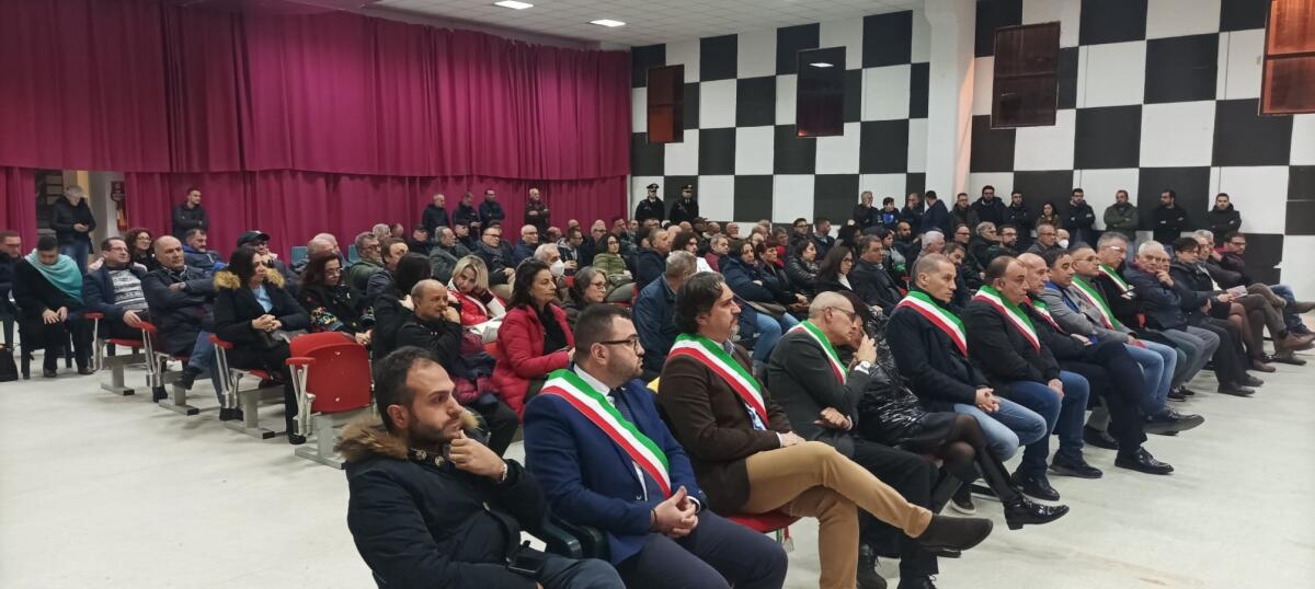 Roccabernarda, i primi cittadini insieme a sostegno del sindaco Foresta - 