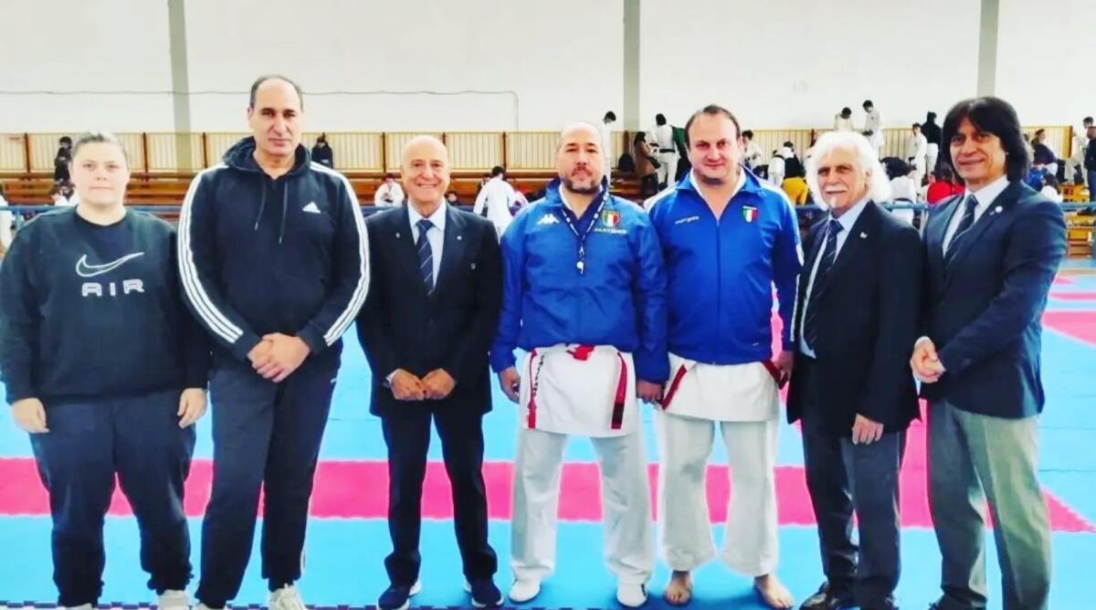 Karate - Corsi di aggiornamenti per i tecnici dell'Accademia Karate Crotone - 