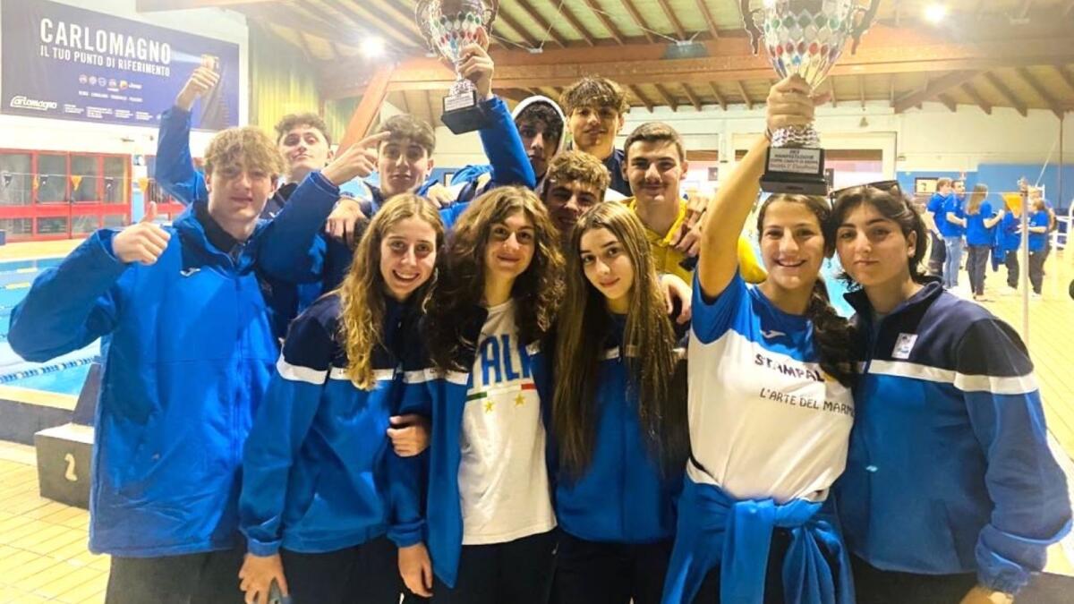 Kroton Nuoto, secondo posto di squadra alla fase regionale Coppa Brema - 
