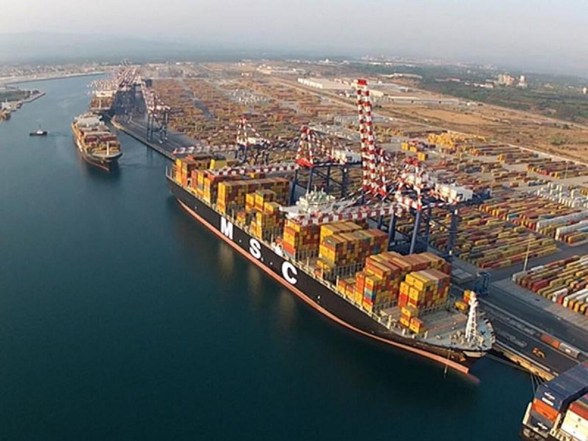 Gioia Tauro - Un 2023 di investimenti per i porti Calabresi - 