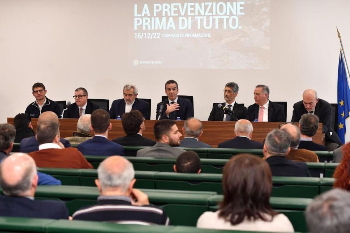 Calabria, disegno di legge per il riordino della Protezione Civile - 