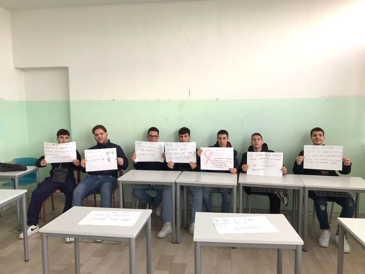 Crotone, gli studenti del Ciliberto partecipano alla Liltwalking - 
